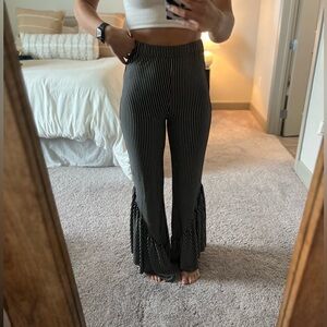 Black/White Stripped Flowy Pants
